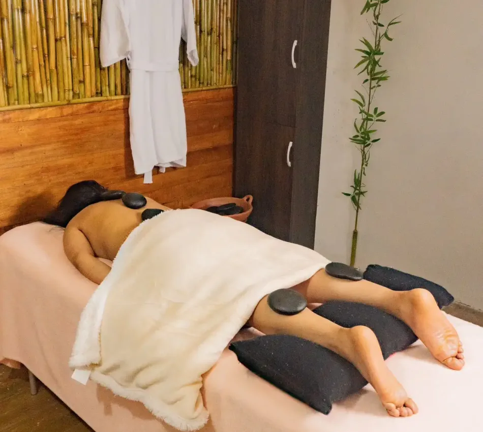 Inka Stone Massage (5)